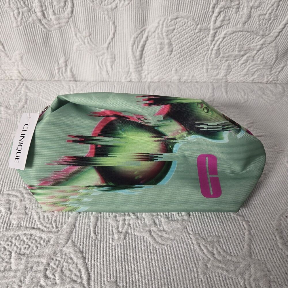 Clinique Travel Size Green Bag No Make Up Bag Only NWT